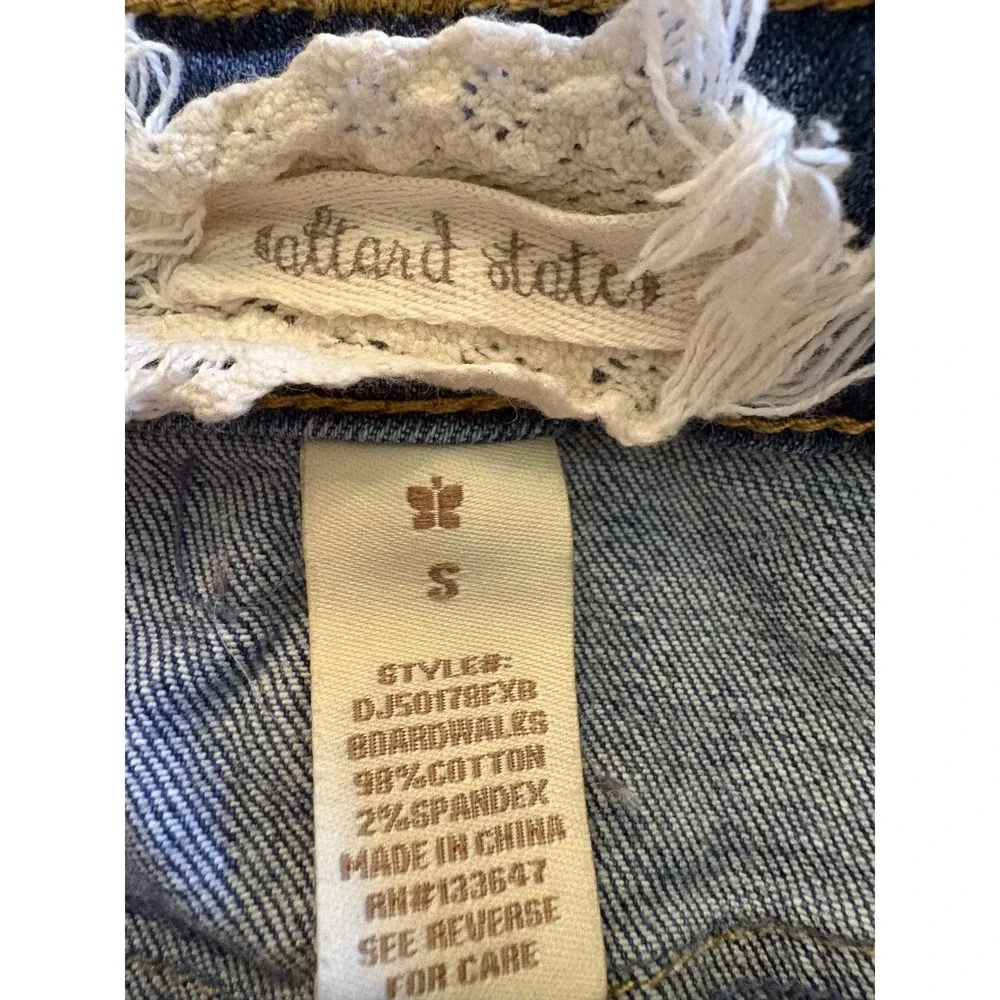 Altar'd State Distressed Denim Mini Skirt Sz‎ Small Raw Frayed Hem Boho Festival